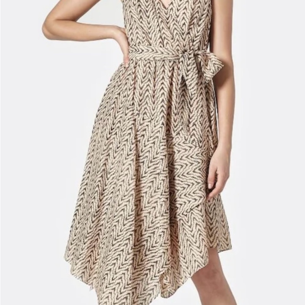 NWT Joie Asymmetrical Chevron Dress in Melon and Black